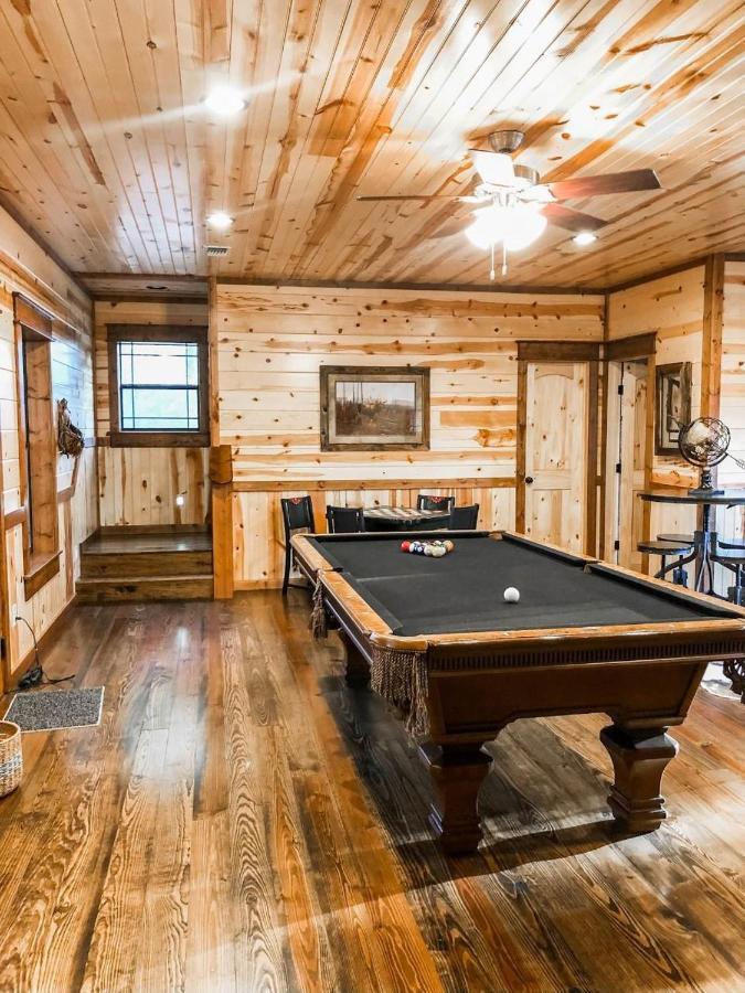 Stone Mountain Lodge 5000Sqft 6 Bed Game Room Pool Table Hot Tub Broken Bow Exterior photo