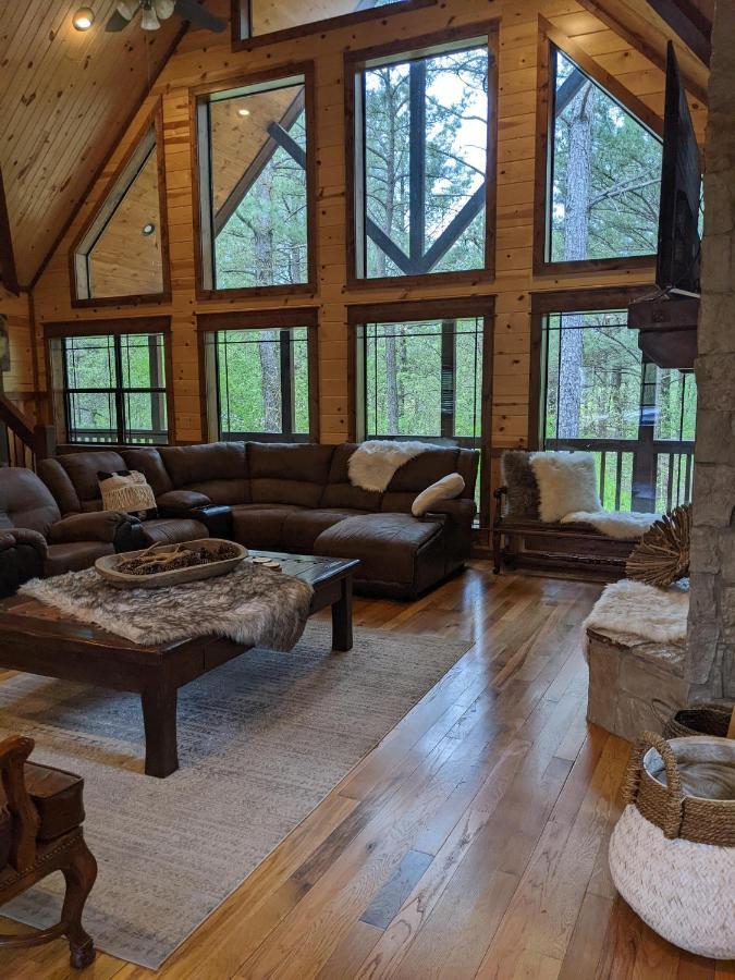 Stone Mountain Lodge 5000Sqft 6 Bed Game Room Pool Table Hot Tub Broken Bow Exterior photo